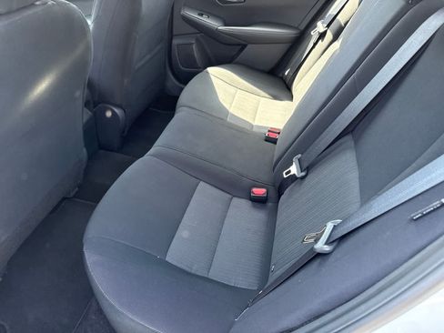 Used 2024 Nissan Sentra SV FWD image 24