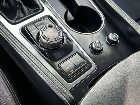 Used 2017 Nissan Maxima Platinum image 32