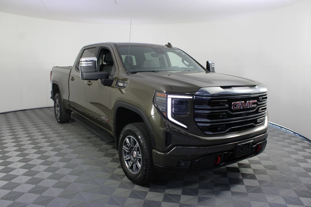 Used 2024 GMC Sierra 1500 AT4 w/ Technology Package AWD/4WD image 31
