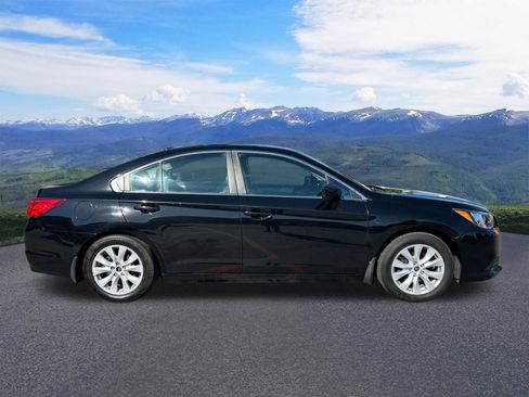 Used 2016 Subaru Legacy 2.5i Premium AWD/4WD image 7