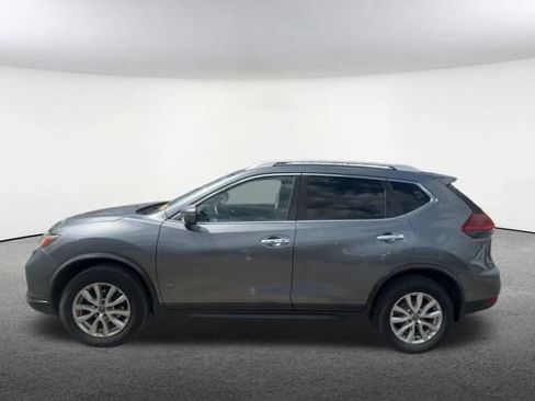 Used 2018 Nissan Rogue SV AWD/4WD image 6
