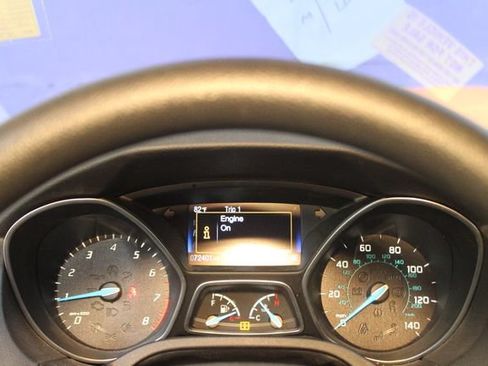 Used 2016 Ford Focus SE FWD image 19