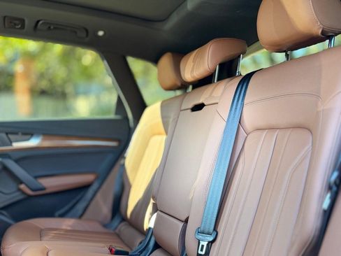 Used 2024 Audi Q5 2.0T Premium Plus w/ Premium Plus Package image 18