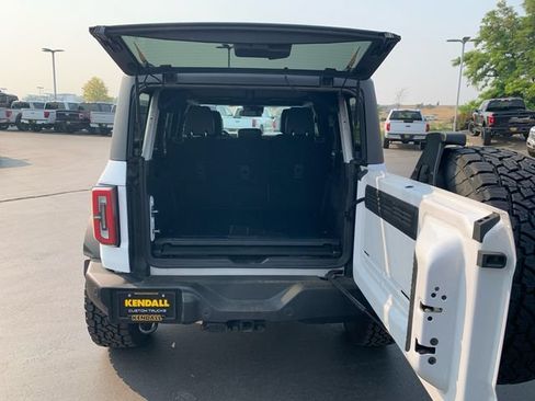 Used 2024 Ford Bronco Wildtrak AWD/4WD image 23