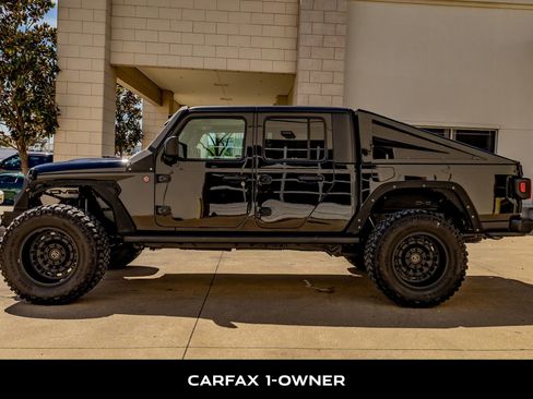 Used 2022 Jeep Gladiator Rubicon w/ Trailer Tow Package image 5