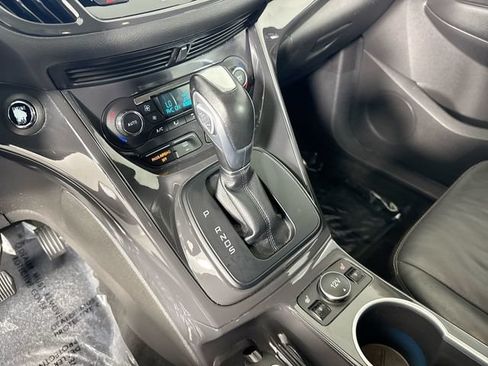 Used 2016 Ford Escape Titanium AWD/4WD image 18