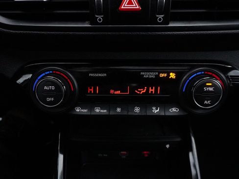 Used 2023 Kia Forte GT-Line w/ GT-Line Premium Package image 49