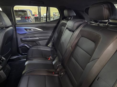Used 2026 Chevrolet Equinox EV LT w/ Convenience Package II FWD image 13
