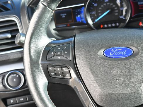 Used 2017 Ford Explorer Sport w/ Equipment Group 401A image 17