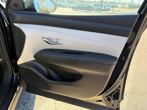 New 2026 Hyundai Tucson SE image 14