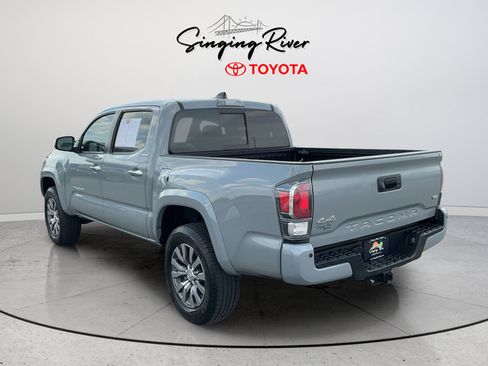 Used 2020 Toyota Tacoma Limited AWD/4WD image 5