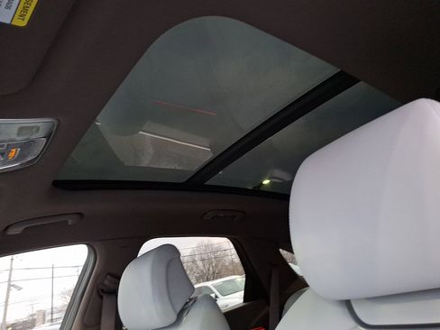 Certified 2026 Genesis Electrified GV70 image 21