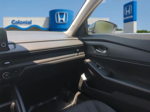 Used 2023 Honda Accord SE image 33