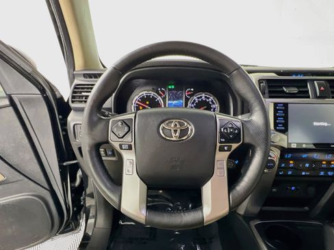 Used 2023 Toyota 4Runner Limited RWD image 18