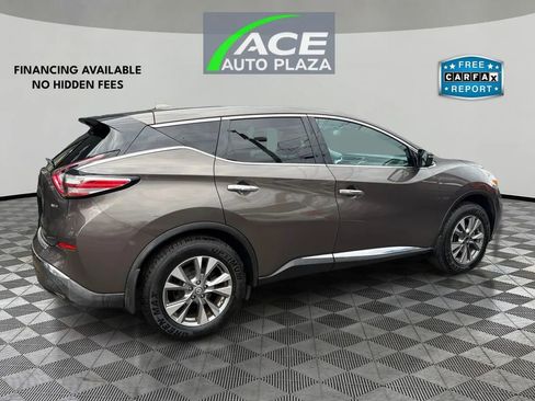 Used 2017 Nissan Murano S image 5