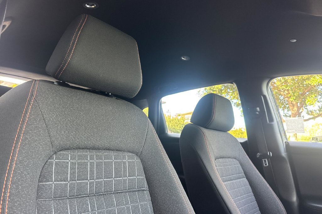 Certified 2025 Honda HR-V Sport image 18