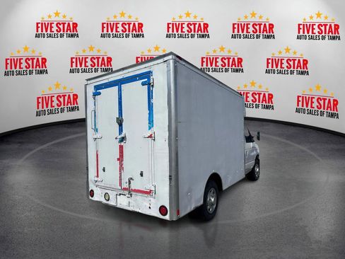 Used 2010 Ford E-250 and Econoline 250 image 7