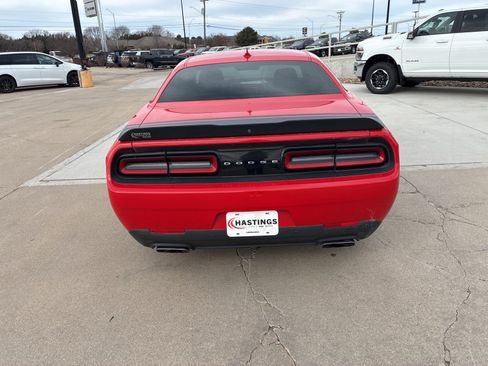 Used 2018 Dodge Challenger R/T Scat Pack image 4