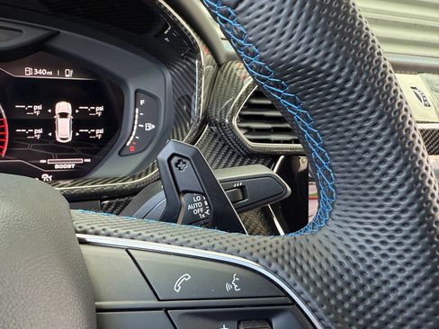 Used 2022 Lamborghini Urus AWD/4WD image 29