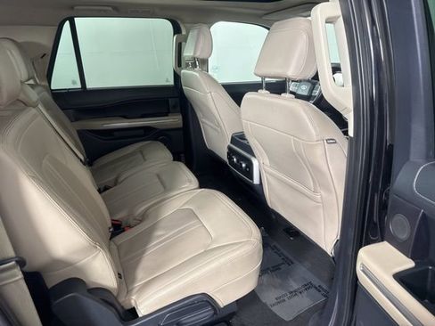 Used 2024 Ford Expedition Max Limited image 21