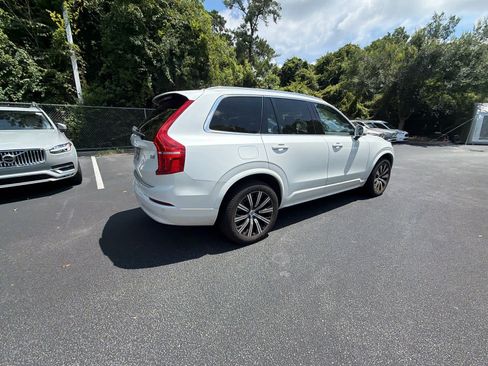 Used 2023 Volvo XC90 B5 Core w/ Protection Package Premier AWD/4WD image 15