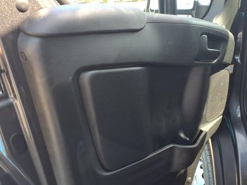 Used 2026 RAM ProMaster 2500 w/ Safety Group FWD image 10