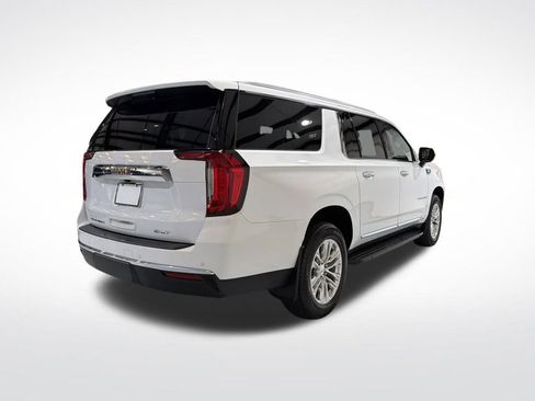 Used 2024 GMC Yukon XL SLT image 6
