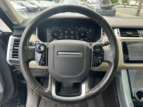 Used 2018 Land Rover Range Rover Sport HSE AWD/4WD image 8