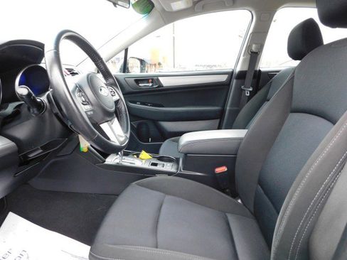 Used 2017 Subaru Legacy 2.5i Premium image 22