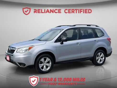 Used 2015 Subaru Forester 2.5i w/ Alloy Wheel Package AWD/4WD image 2