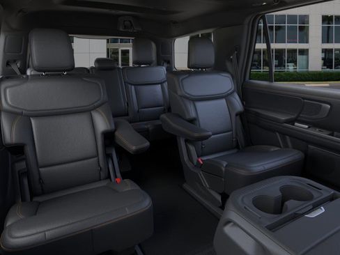New 2026 Ford Expedition Tremor image 11