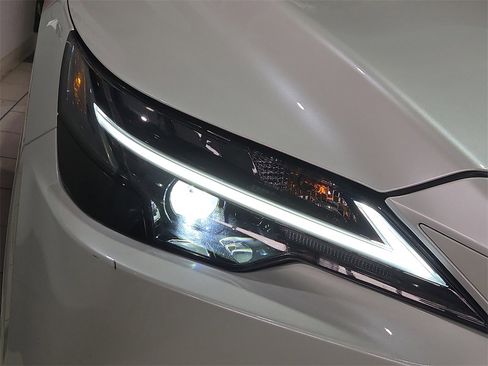 Certified 2025 Lexus RX 350 FWD w/ Technology Package image 6