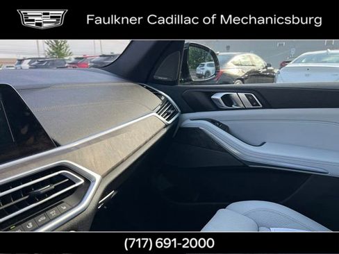 Used 2023 BMW X5 xDrive40i w/ Premium Package AWD/4WD image 29