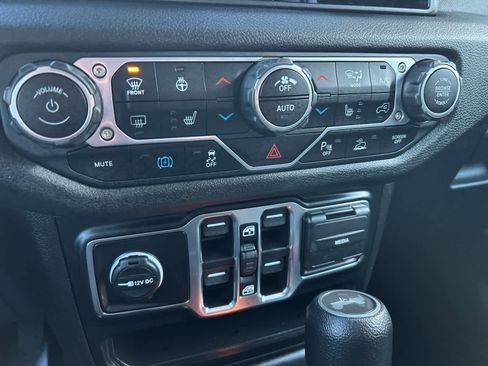 Used 2024 Jeep Wrangler Sport S w/ Convenience Group image 29