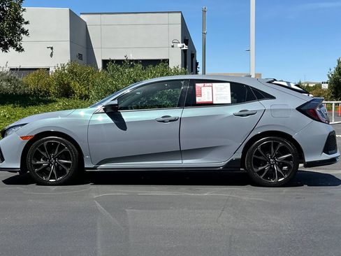 Used 2019 Honda Civic Sport image 8