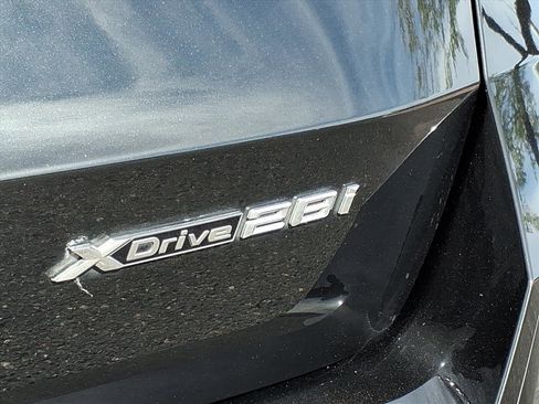 Used 2023 BMW X1 xDrive28i w/ M Sport Package image 16