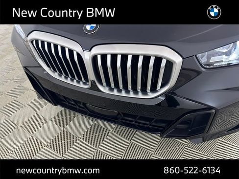 Used 2024 BMW X5 xDrive40i w/ M Sport Package AWD/4WD image 8