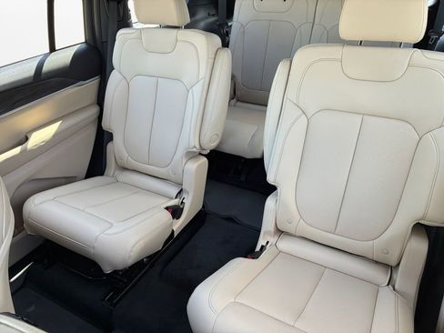 New 2026 Jeep Grand Cherokee L Limited image 22
