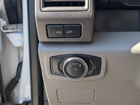 Used 2022 Ford F450 XL w/ Power Equipment Group image 21