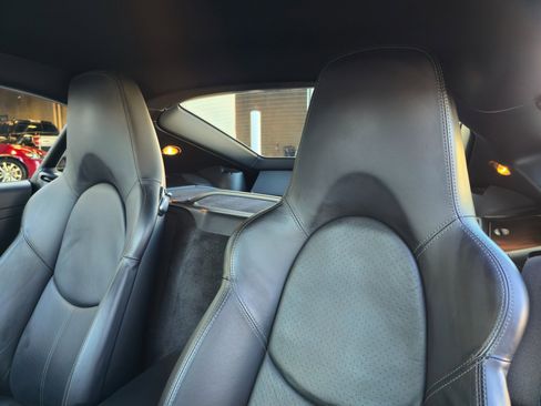 Used 2006 Porsche Cayman S image 17