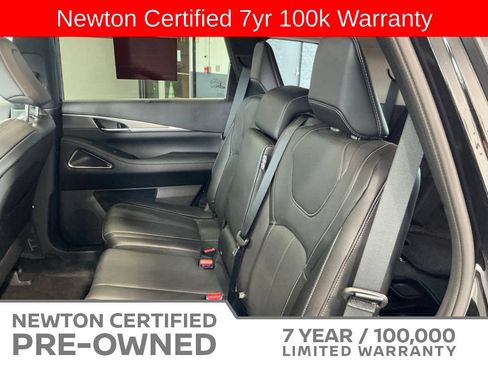 Used 2025 INFINITI QX60 Luxe FWD image 20