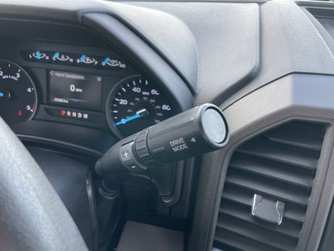 Used 2021 Ford F250 XL w/ Power Equipment Group image 14