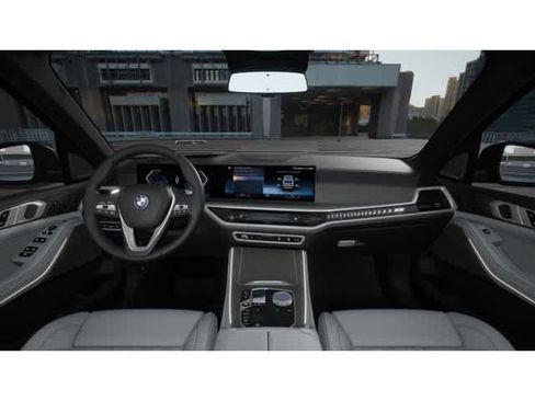 New 2026 BMW X5 sDrive40i image 10