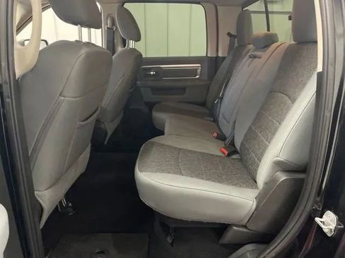 Used 2019 RAM 1500 Classic SLT w/ Black Appearance Group AWD/4WD image 12