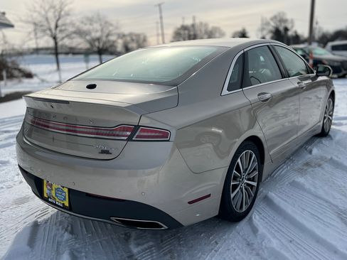 Used 2017 Lincoln MKZ Select w/ Select Plus Package image 8