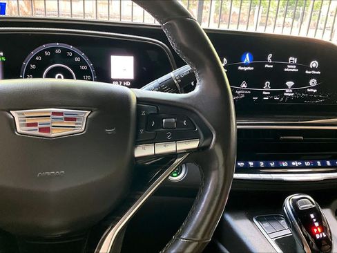 Used 2021 Cadillac Escalade Premium Luxury w/ LPO, Illumination Package RWD image 24