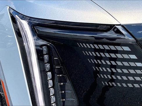 Certified 2025 Cadillac Escalade IQ Sport 2 image 32