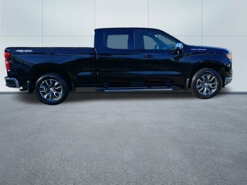 Used 2023 Chevrolet Silverado 1500 LT w/ Protection Package image 7