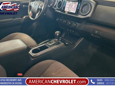 Used 2019 Toyota Tacoma TRD Off-Road AWD/4WD image 20