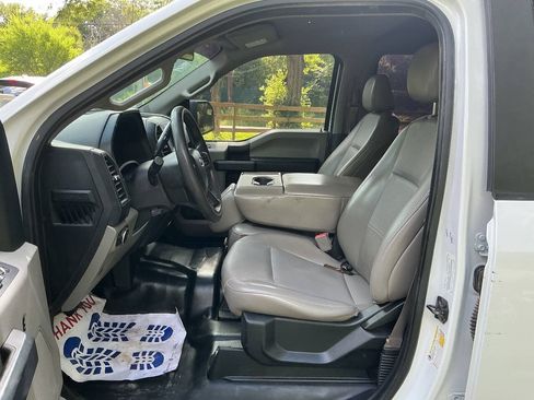 Used 2018 Ford F150 XL w/ Equipment Group 101A Mid AWD/4WD image 9